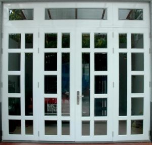 Thi công làm cửa sắt 4 cánh